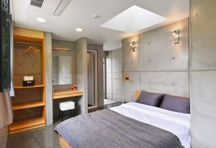 Gangneung Le Chatree Pension