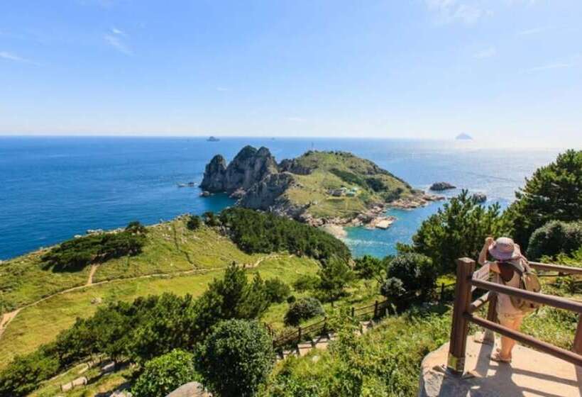 Good Geoje Sea Pension