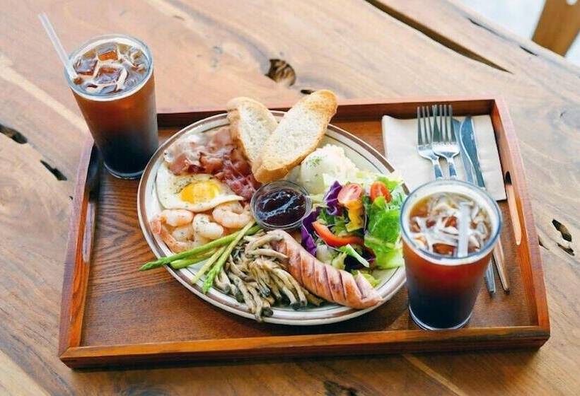 Groove In Cafe Pension