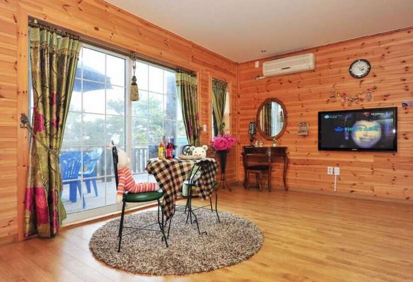 Gyeongju Ocean Tour Pension