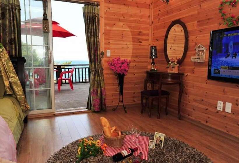 Gyeongju Ocean Tour Pension