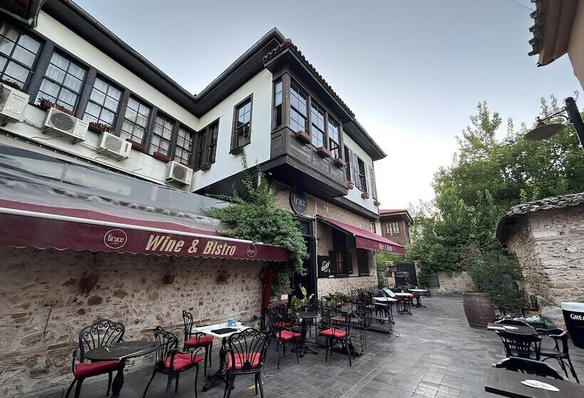 客栈  Grace Lounge Premium