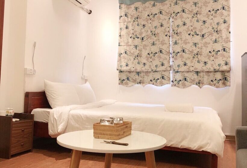 مسافرخانه Hanowood Homestay