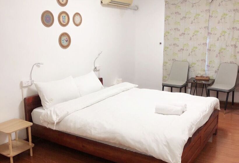 مسافرخانه Hanowood Homestay