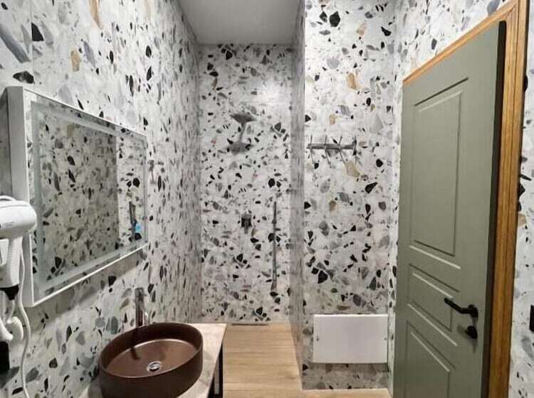 פונדק Happy Stay