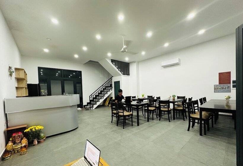 مسافرخانه Legend Phu Quoc