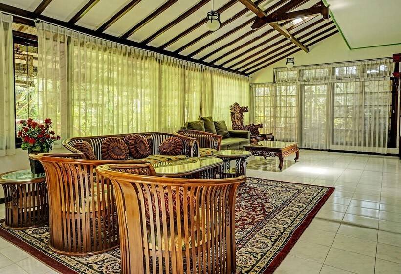 Отель Agape Villa Oyo