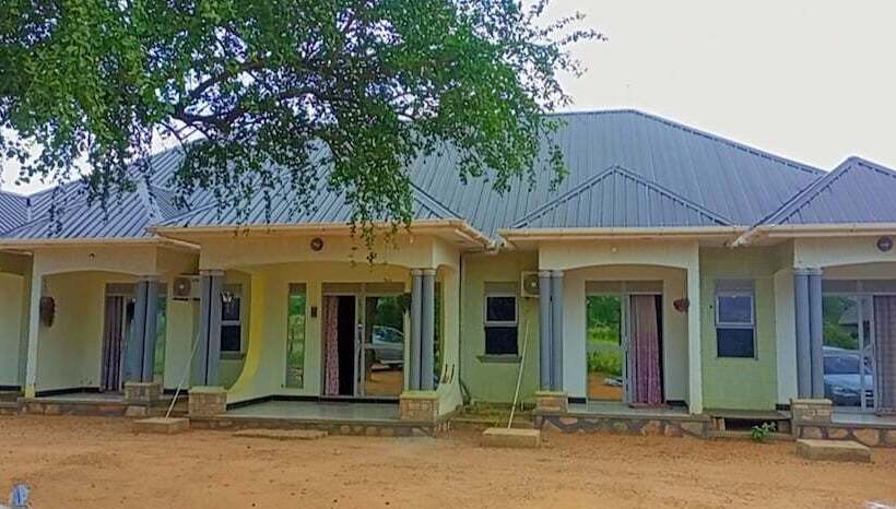 هتل Albertine Rock