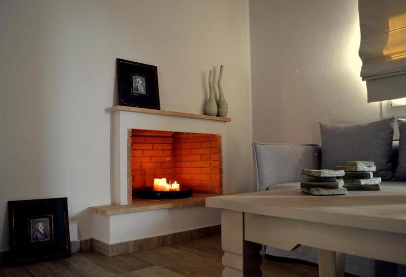 ホテル Ammos Luxury Suites