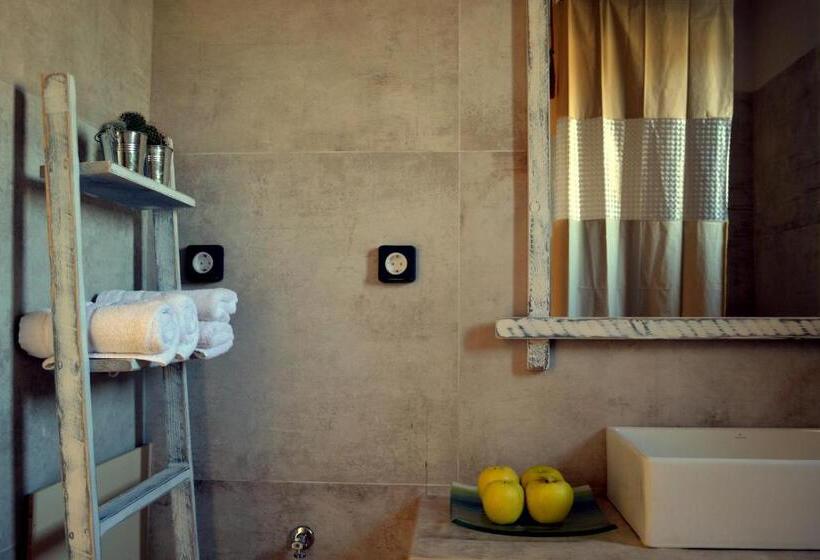 ホテル Ammos Luxury Suites