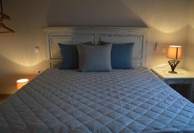 ホテル Ammos Luxury Suites