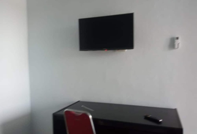 هتل Andesta Guest House Syariah By Oyo