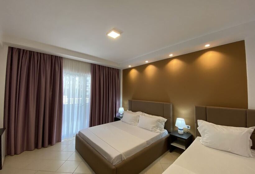 בית מלון כפרי Atrium Deluxe Resort