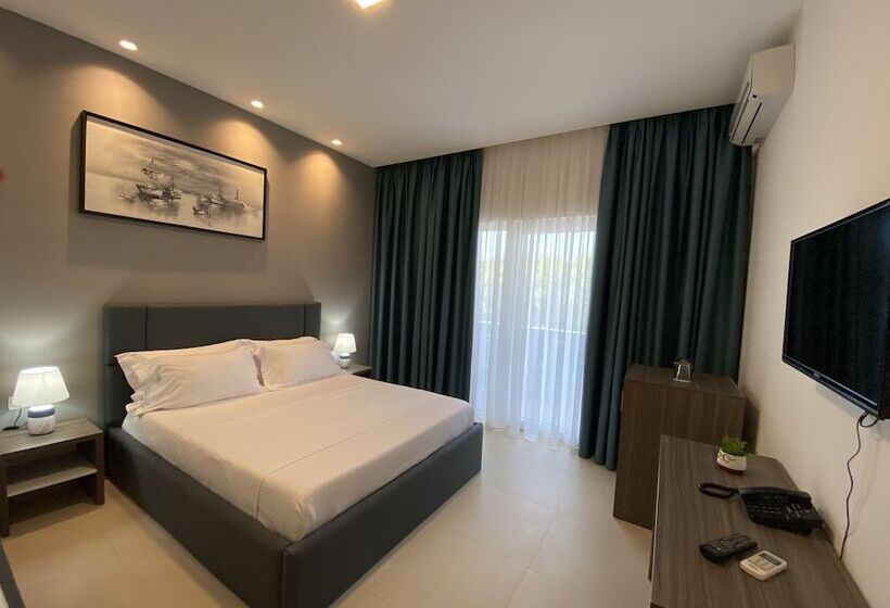 בית מלון כפרי Atrium Deluxe Resort