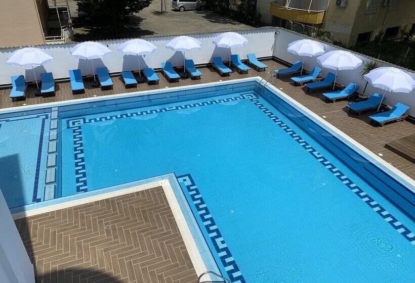 هتل Atrium Deluxe Resort