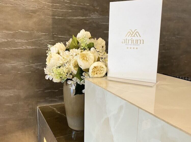 בית מלון כפרי Atrium Deluxe Resort