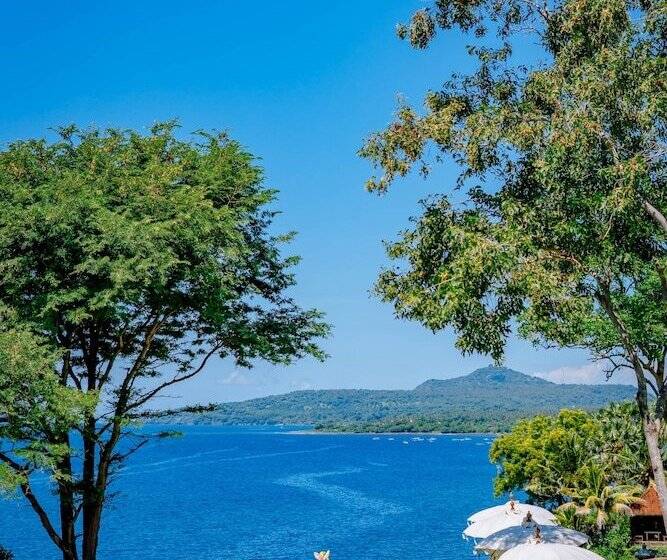 בית מלון כפרי Bali Cliff Glamping