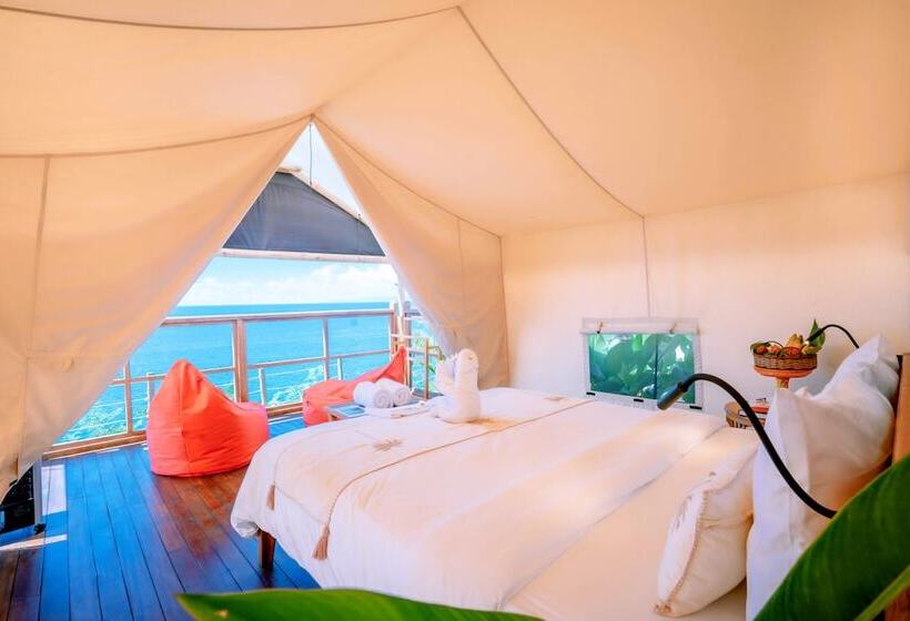 בית מלון כפרי Bali Cliff Glamping