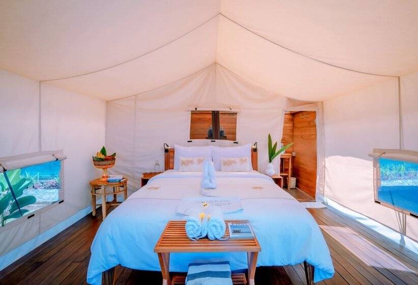 ホテル Bali Cliff Glamping