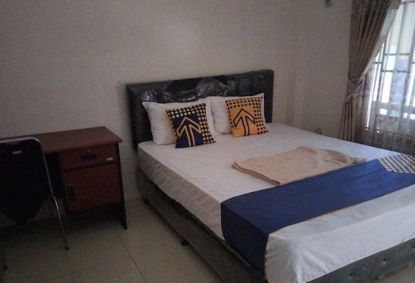 בית מלון כפרי Bintang Khanida Syari Ah