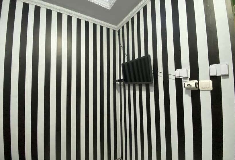 هتل Homestay Sutrisno