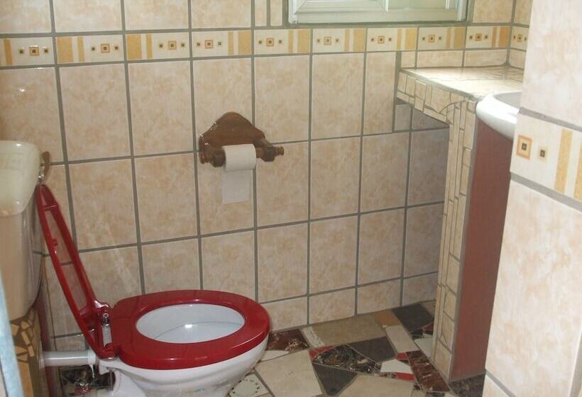 هتل Camping Sukuta & Lodge