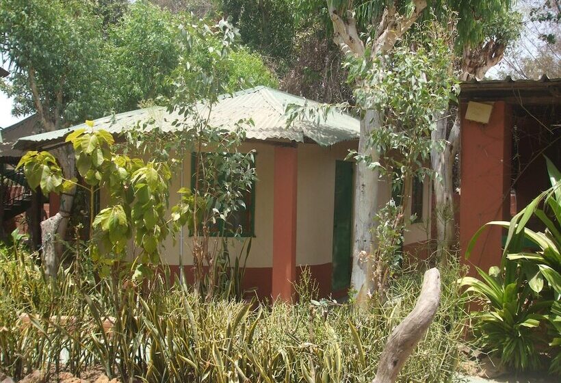 هتل Camping Sukuta & Lodge