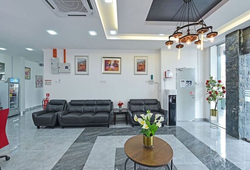 בית מלון כפרי Capital O 90882 Padi