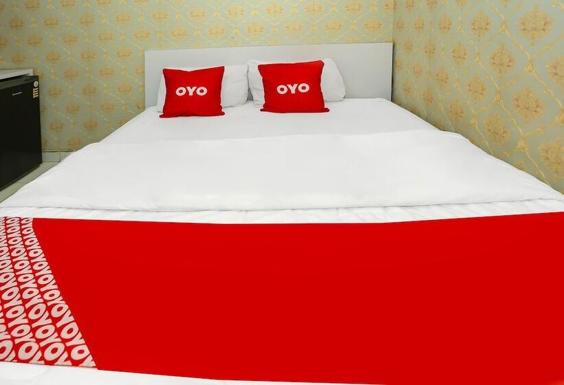 Отель Capital O 92306 Barata Inn