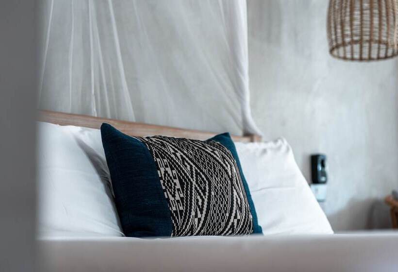 Отель Chic Stay Hana