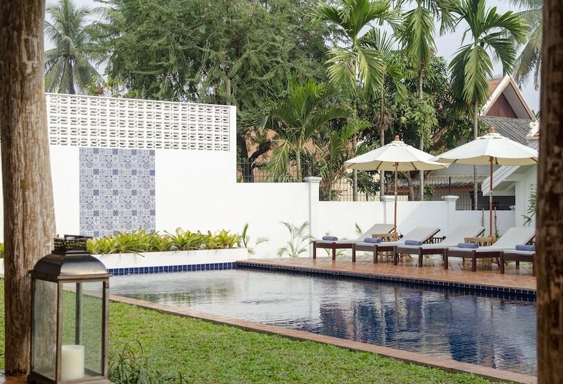 Отель Chic Stay Hana