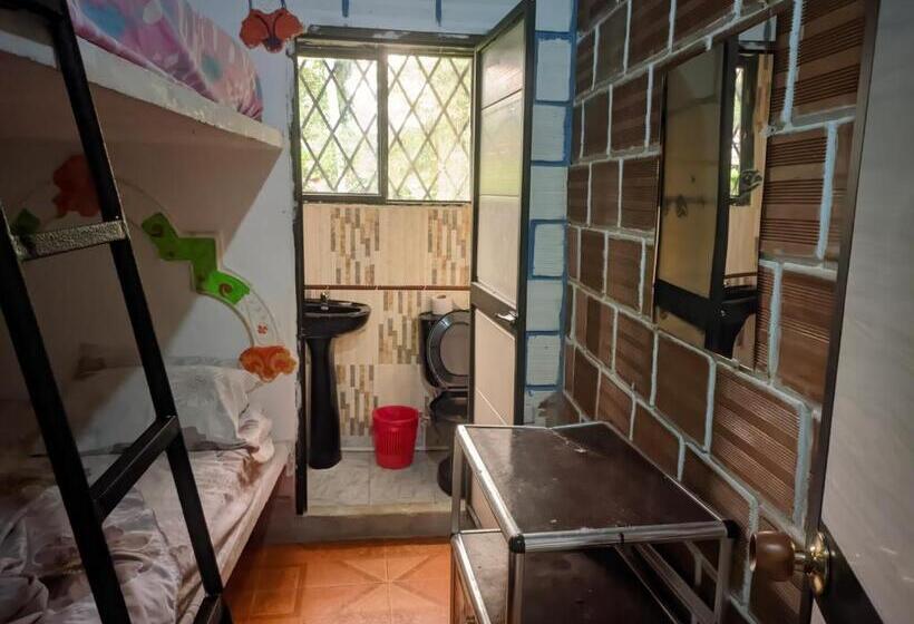 酒店 Comodo Alojamiento En San Cipriano