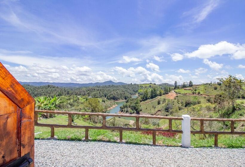 فندق Container & Hobbit Glamping