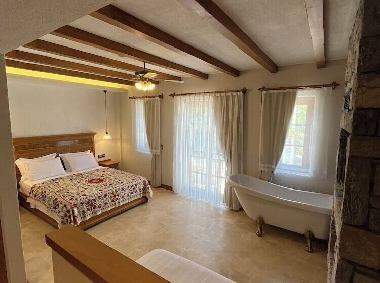 בית מלון כפרי Dilek Hanım Konağı Datça