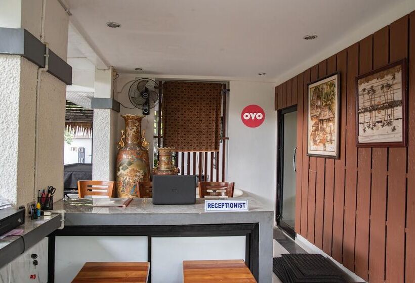 בית מלון כפרי Grand Lie Cost Syariah By Oyo