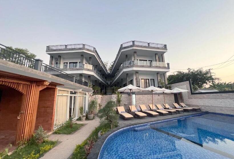 Grand Yuna Hotel Nusa Penida