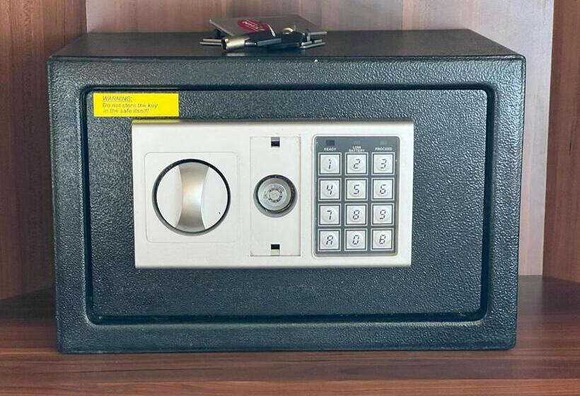 Grand Yuna Hotel Nusa Penida