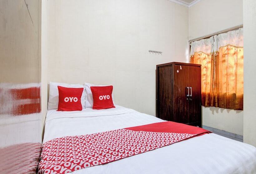 Отель Griya Dias Syariah By Oyo