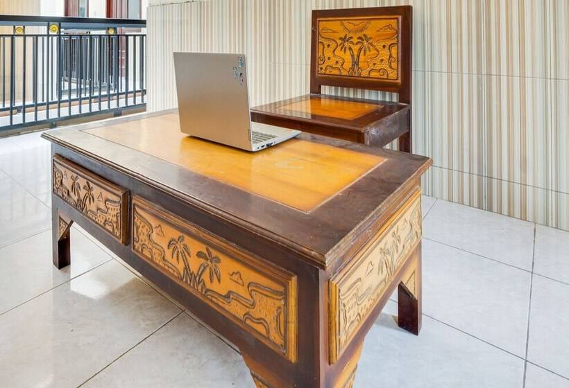 בית מלון כפרי Griya Nurainy By Oyo