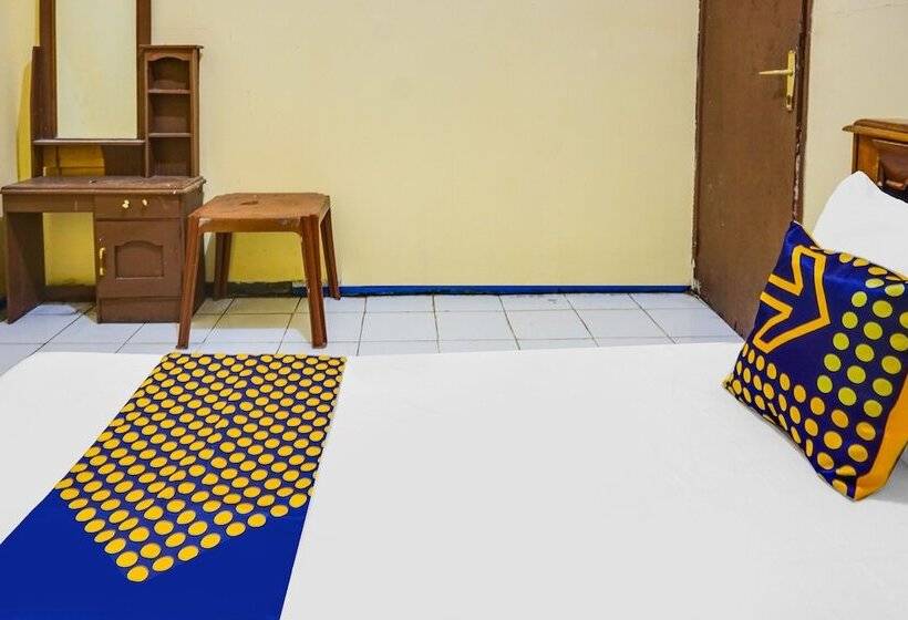 בית מלון כפרי Griya Nurainy By Oyo