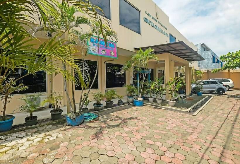 בית מלון כפרי Griya Raharja Guest House Syariah By Oyo