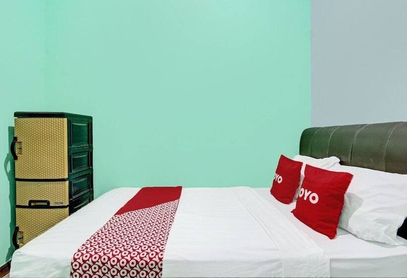Отель Guest House Inayah Syariah By Oyo