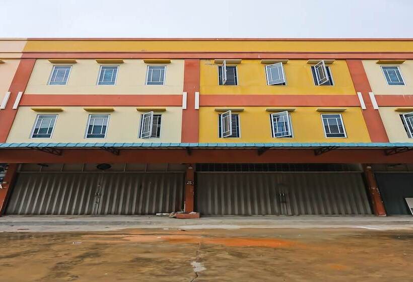 ホテル Hasan House Syariah 2 By Oyo