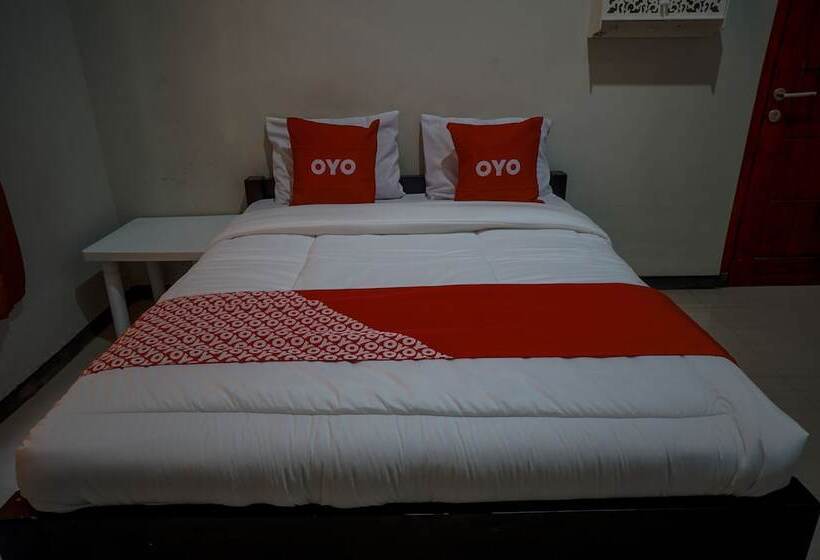 בית מלון כפרי Hkp Homestay Syariah By Oyo