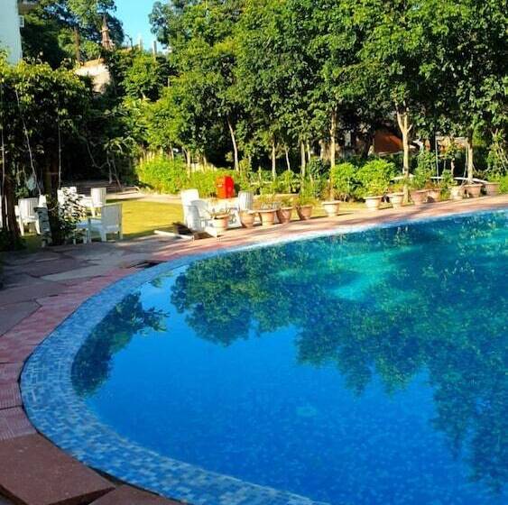 בית מלון כפרי Holiday Highlights By Dvm India