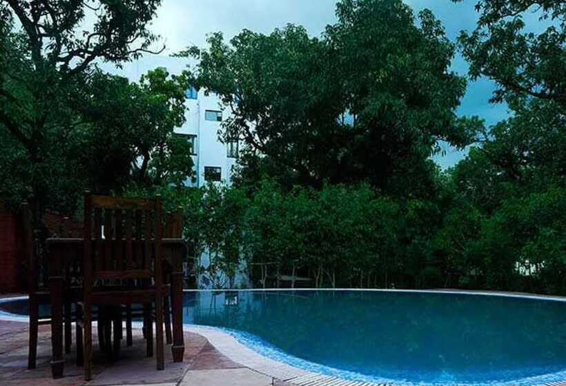 בית מלון כפרי Holiday Highlights By Dvm India