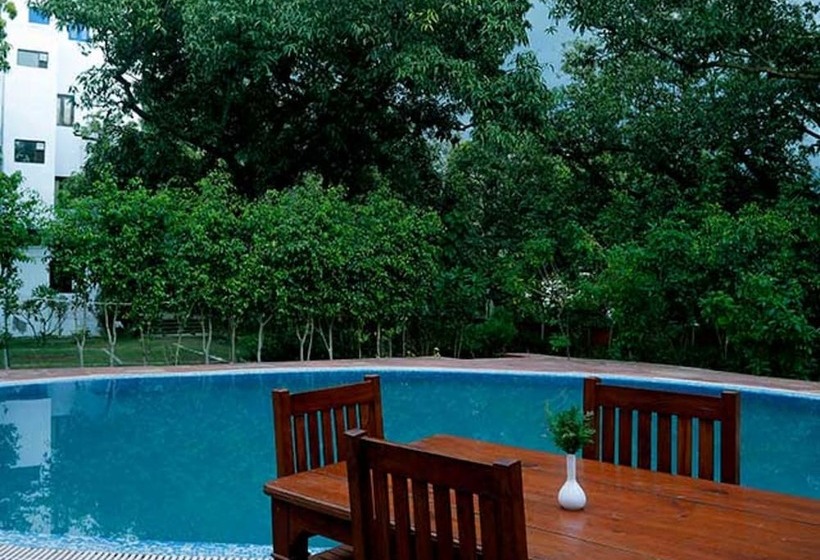 בית מלון כפרי Holiday Highlights By Dvm India