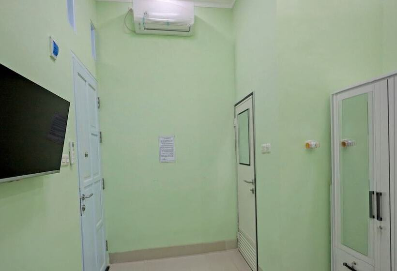 בית מלון כפרי Homestay Zafirah By Oyo