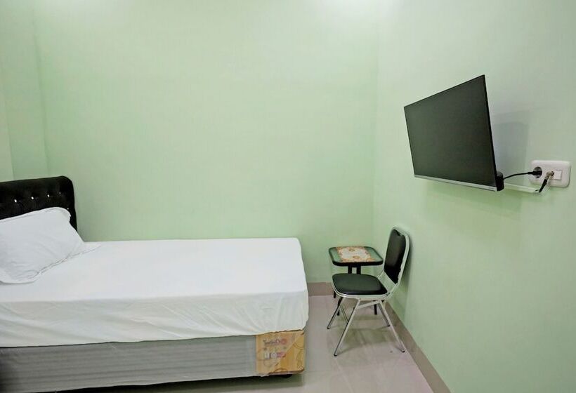 בית מלון כפרי Homestay Zafirah By Oyo