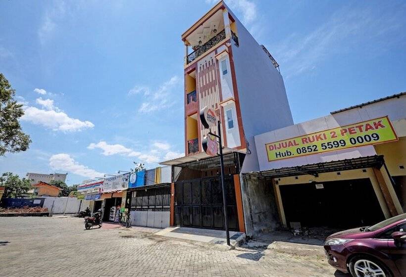 בית מלון כפרי Homestay Zafirah By Oyo